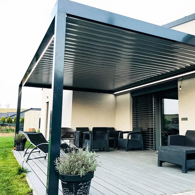 Pergola pri dome